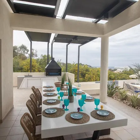 Villa Romeo & Juliet Protaras