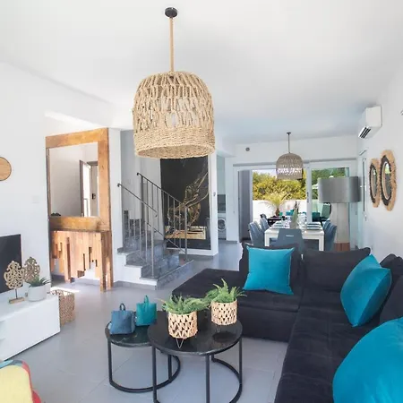 Villa Romeo & Juliet Protaras