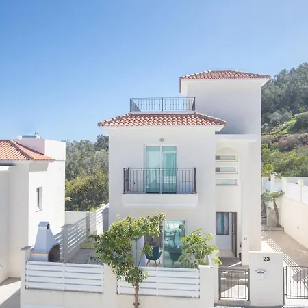 Villa Romeo & Juliet Protaras