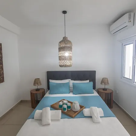 Romeo & Juliet Villa