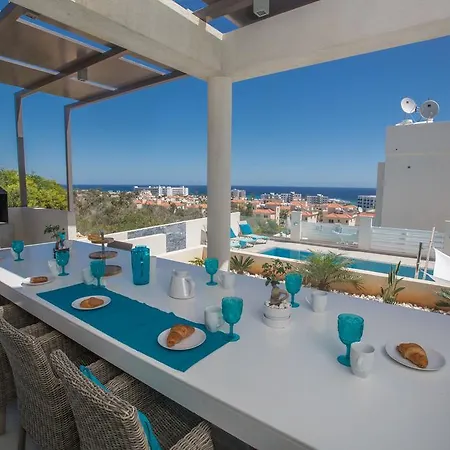 Romeo & Juliet * Protaras