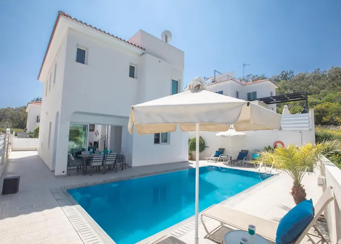 Villa Romeo & Juliet Protaras